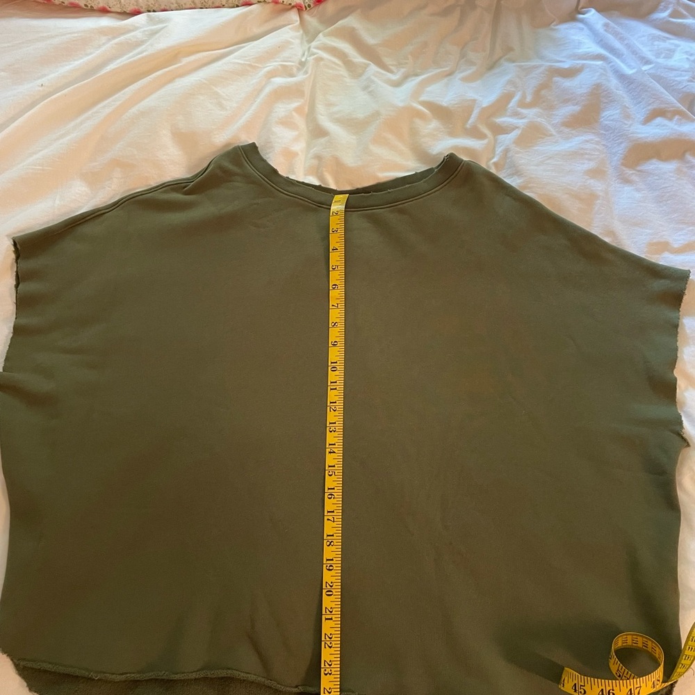 Frank & Eileen Olive Caplet in Caper, O/S - Picture 2 of 13